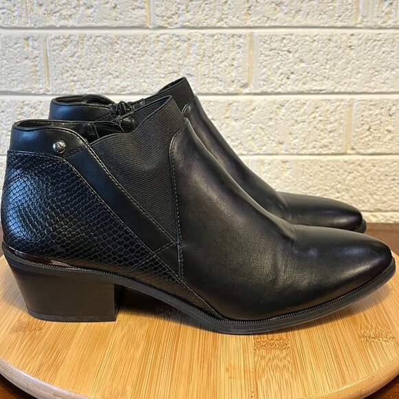 Simply Vera Vera Wang Shoes - Black Vegan Leather, Stacked Heel, Bootie Simply Vera, Vera Wang Skylark, Sz 9M